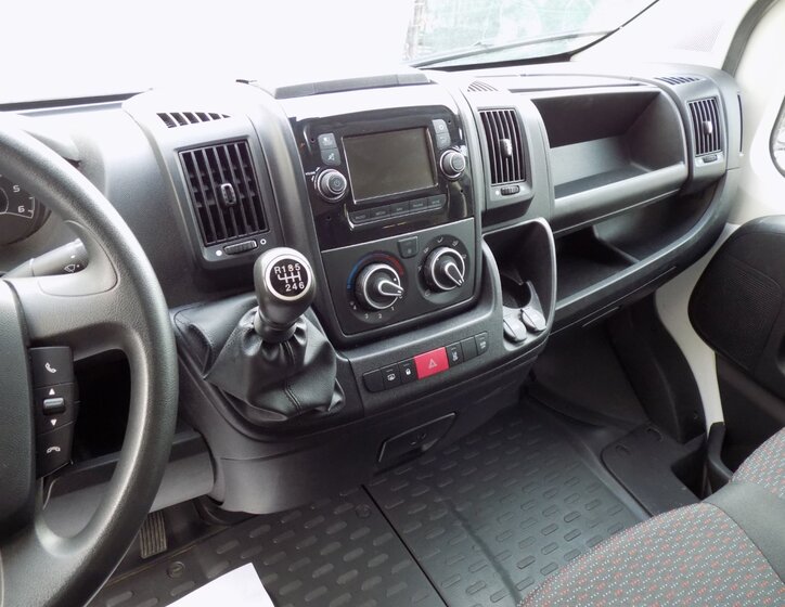 Peugeot Boxer 19