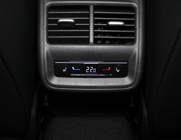 Volkswagen Passat 32