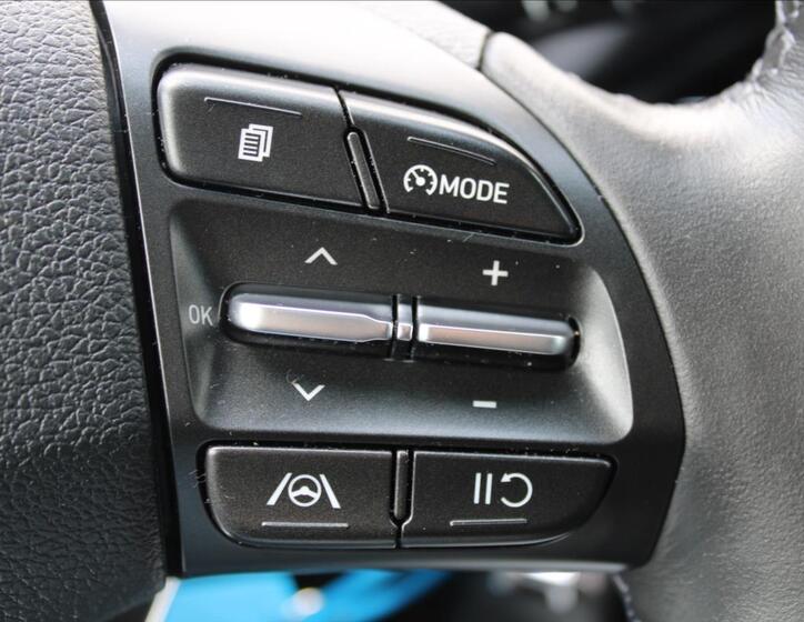 Hyundai i30 17