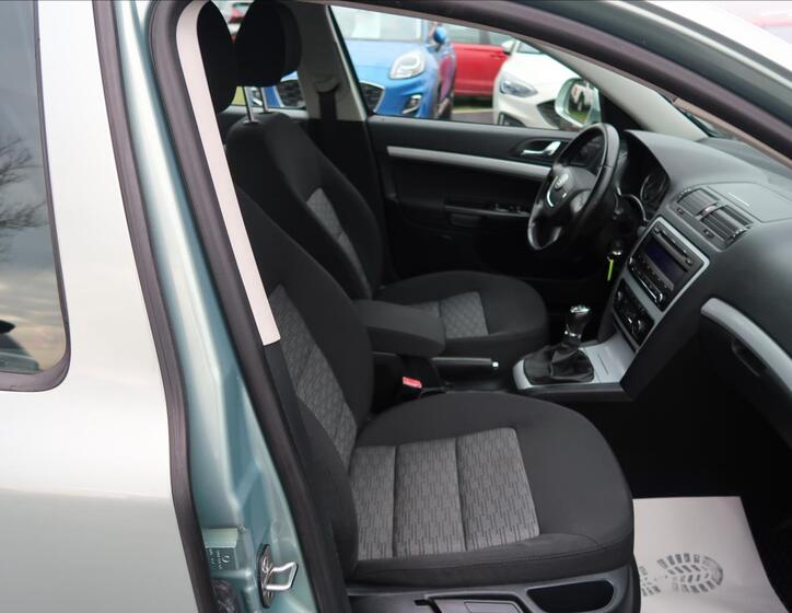 Škoda Octavia 13