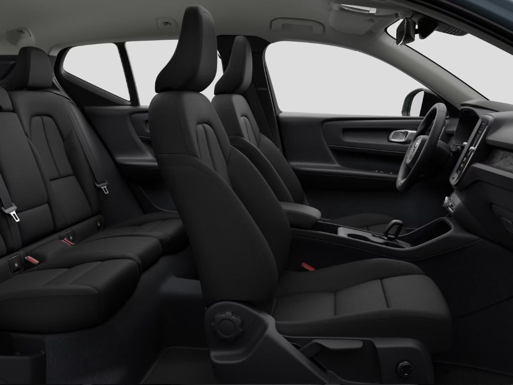 Volvo EX40