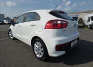 KIA Rio 49