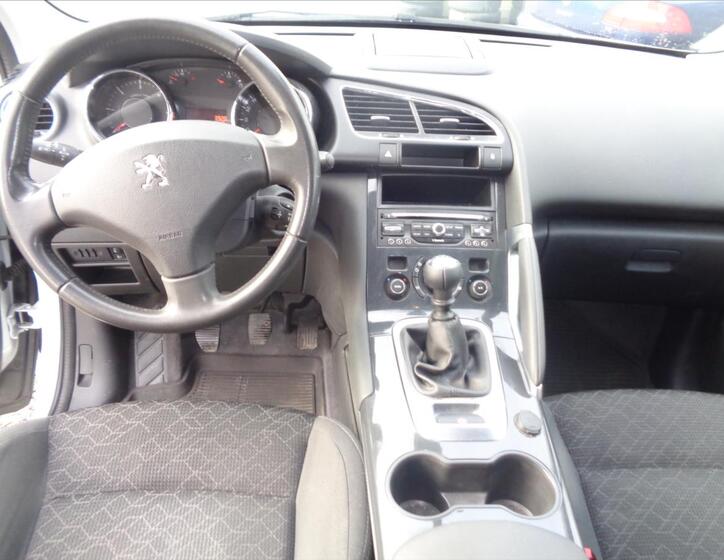 Peugeot 3008 12