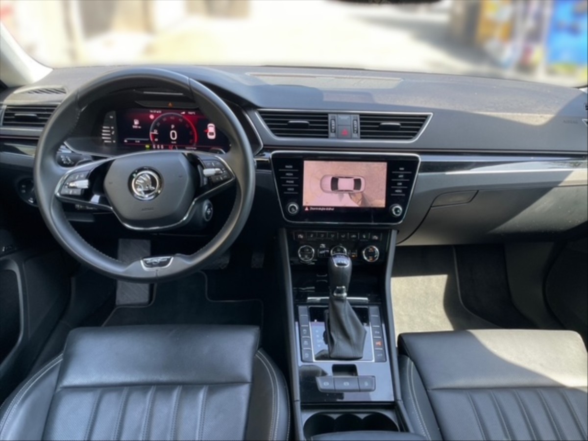 Škoda Superb