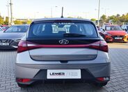 Hyundai i20 6
