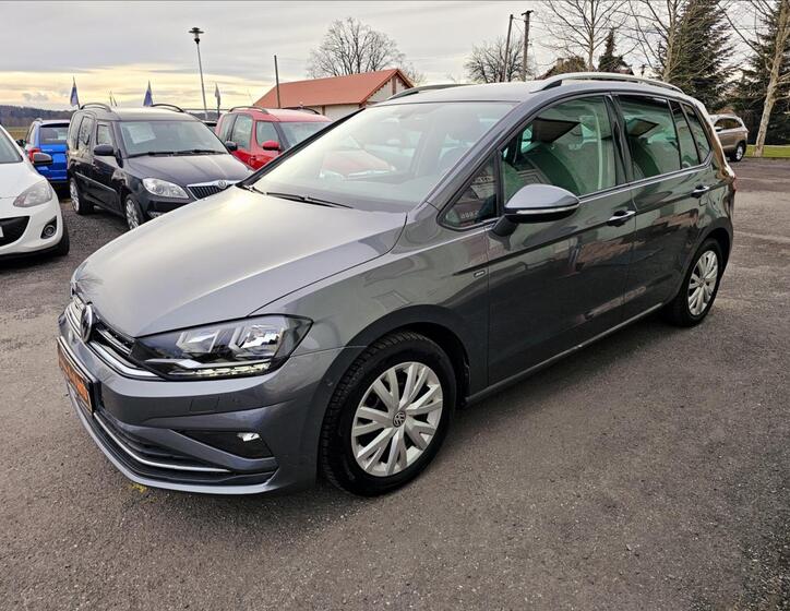 Volkswagen Golf Sportsvan 3
