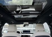 Hyundai Genesis 19