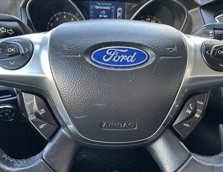 Ford Focus 22