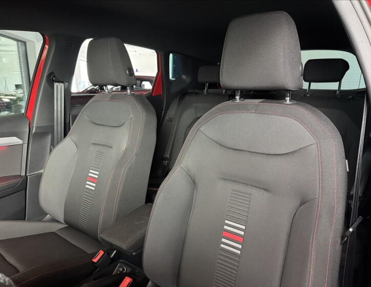 Seat Arona 24