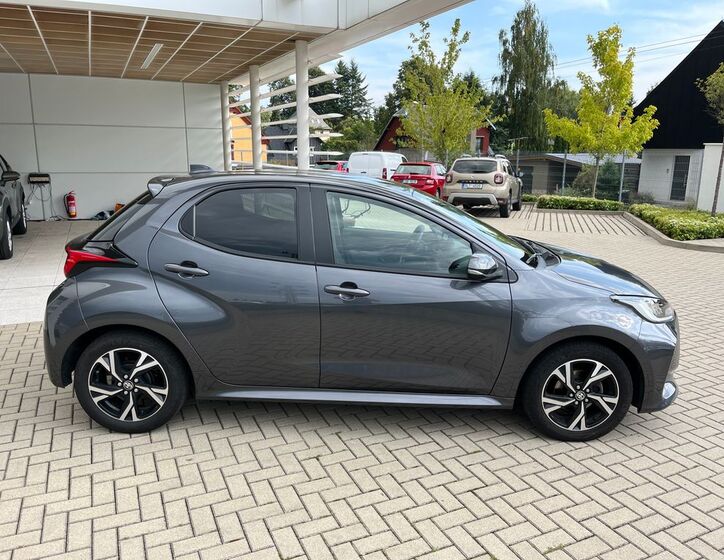 Toyota Yaris 7
