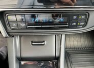 Toyota Auris 24