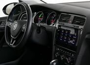 Volkswagen Golf 14