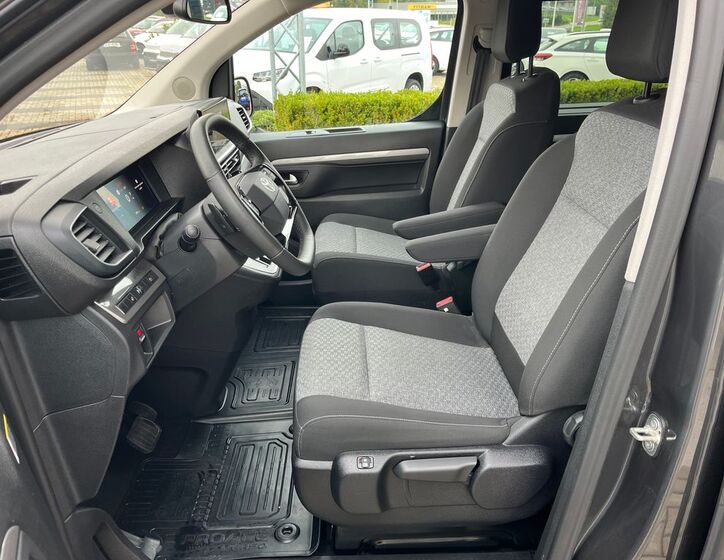 Toyota ProAce Verso 13