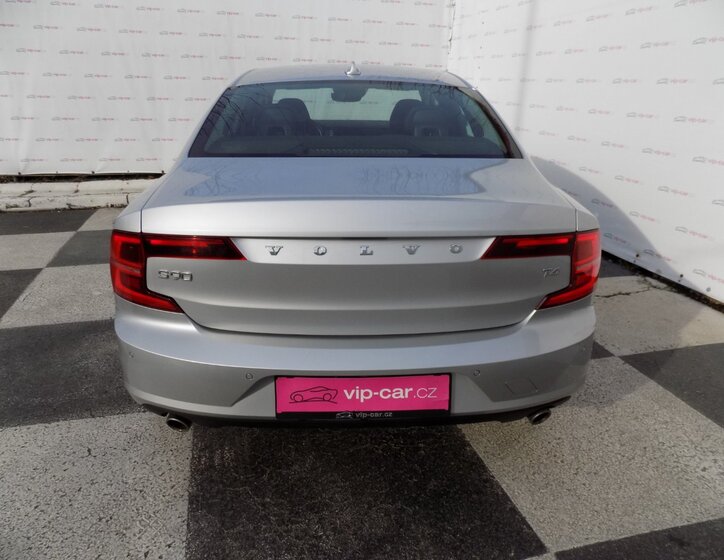 Volvo S90 7