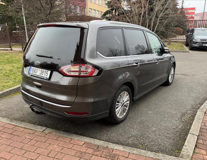 Ford Galaxy 4