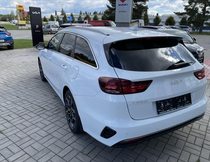 KIA Ceed 9