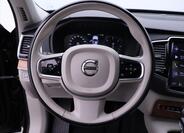 Volvo XC90 21