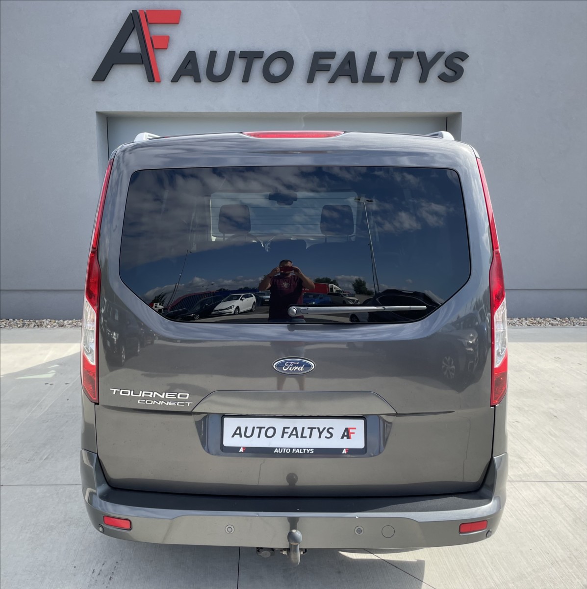 Ford Tourneo