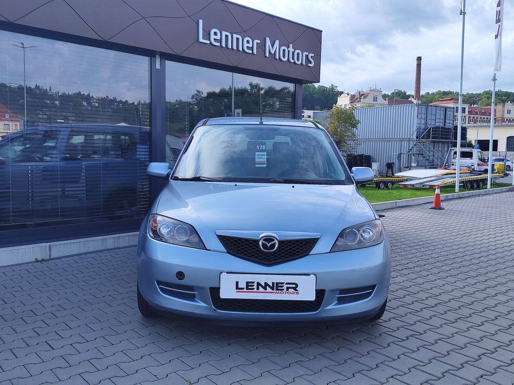 Mazda 2