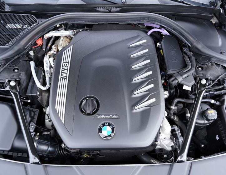 BMW Řada 7 10