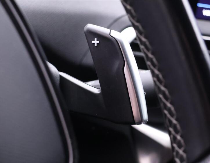 Peugeot 3008 24