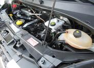Nissan NV400 27