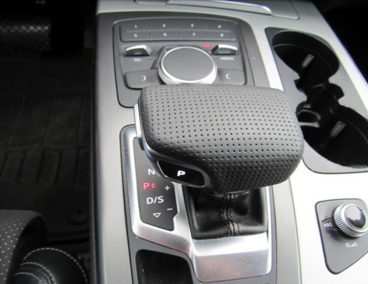 Audi Q7 20