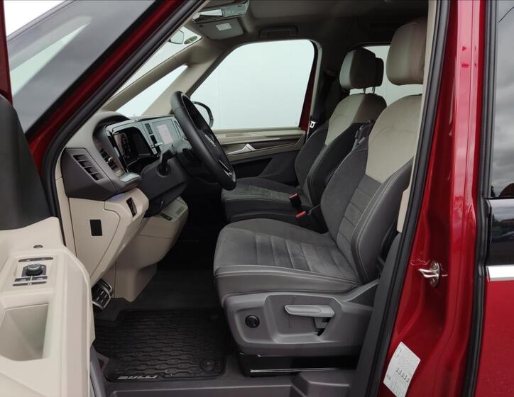 Volkswagen Multivan 7