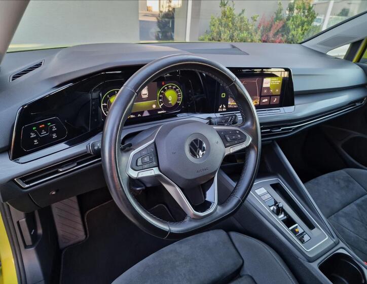 Volkswagen Golf 19