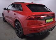 Audi Q8 3