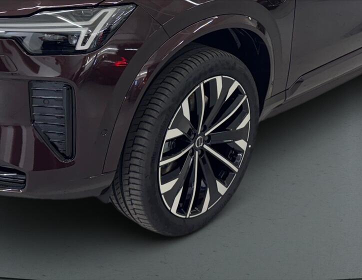 Volvo XC90 6