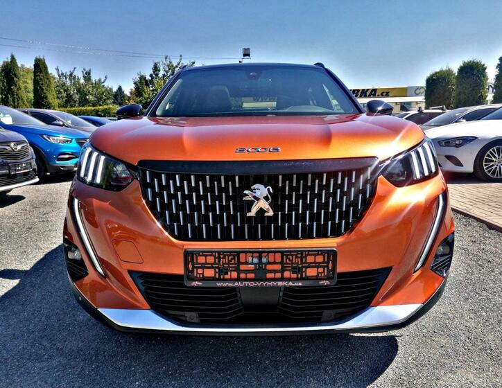 Peugeot 2008 4