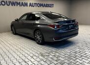 Lexus ES 300h 13
