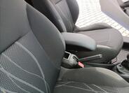 Peugeot 208 15