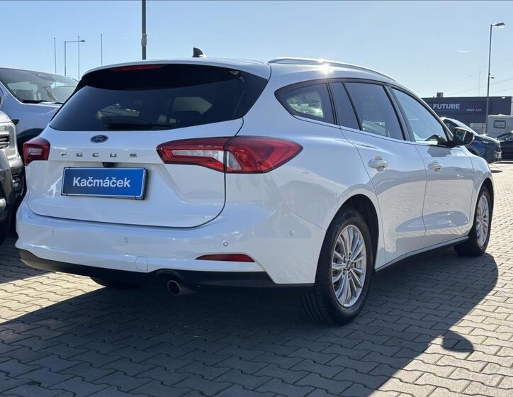 Ford Focus 5