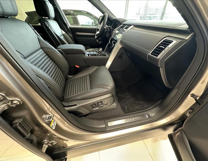 Land Rover Discovery 25