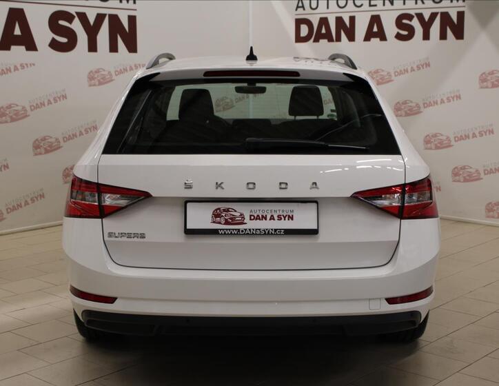 Škoda Superb 5