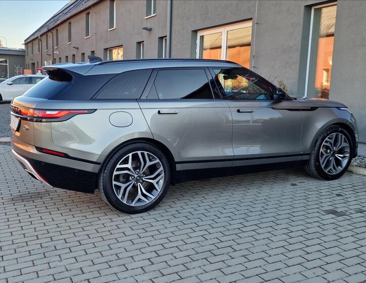 Land Rover Range Rover Velar 11