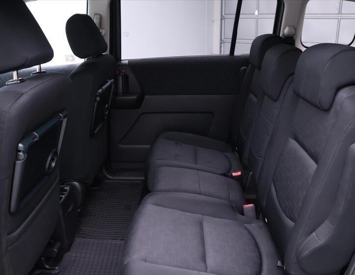 Mazda 5 15