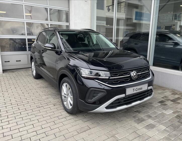 Volkswagen T-Cross 3
