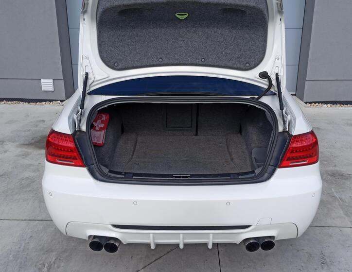 BMW Řada 3 9
