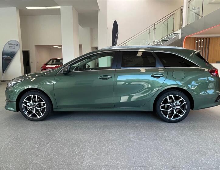 KIA Ceed 8