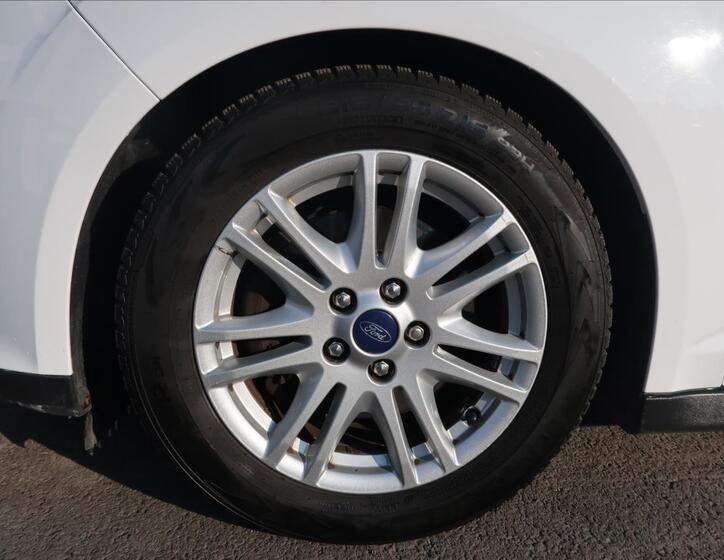 Ford Grand C-MAX 23