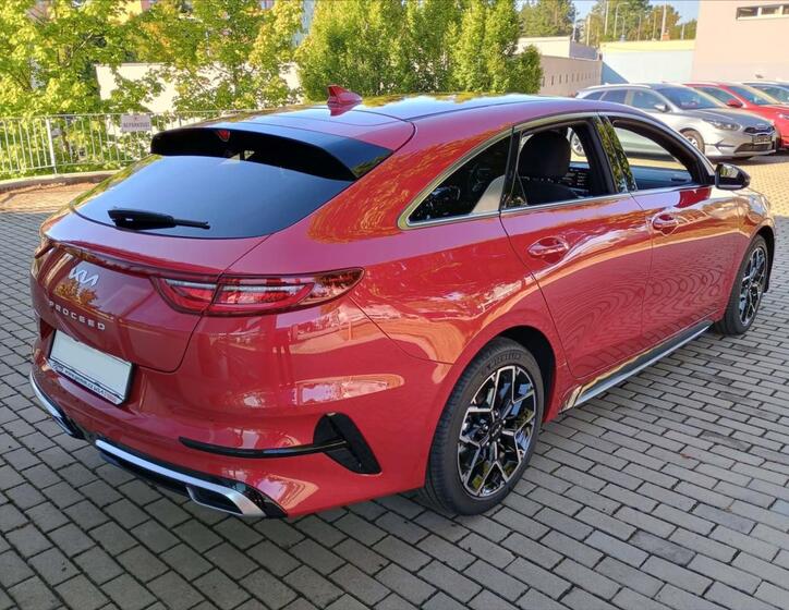 KIA ProCeed 2