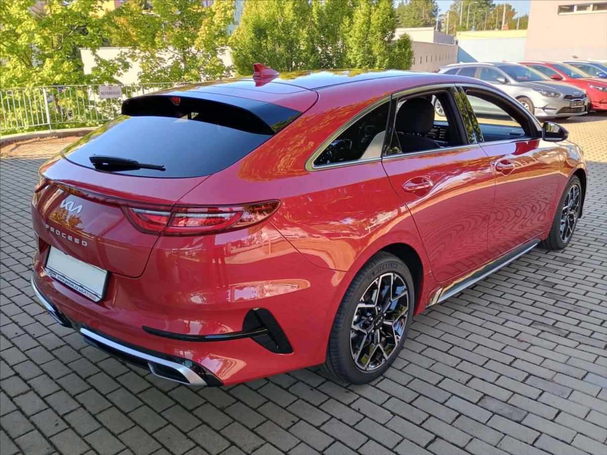 KIA ProCeed
