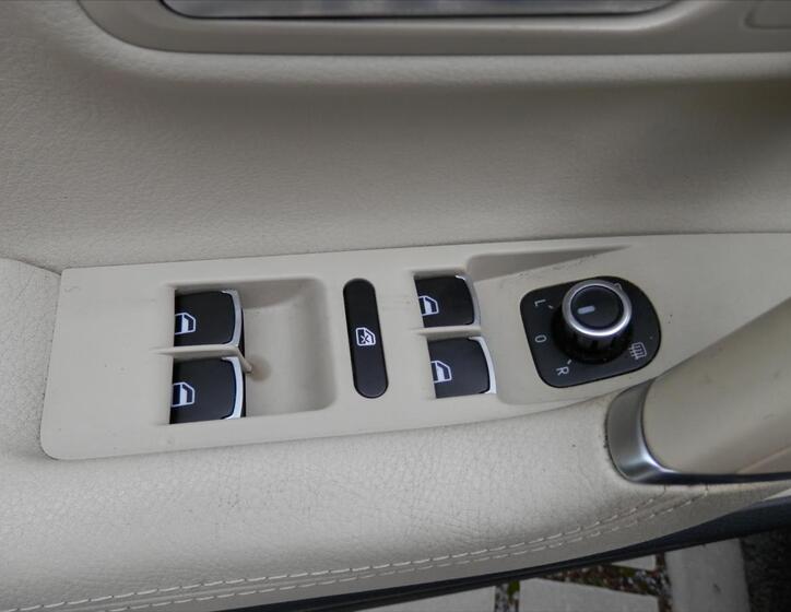 Volkswagen Passat 24