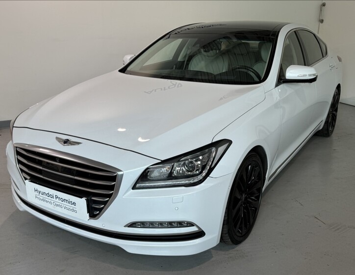 Hyundai Genesis 1