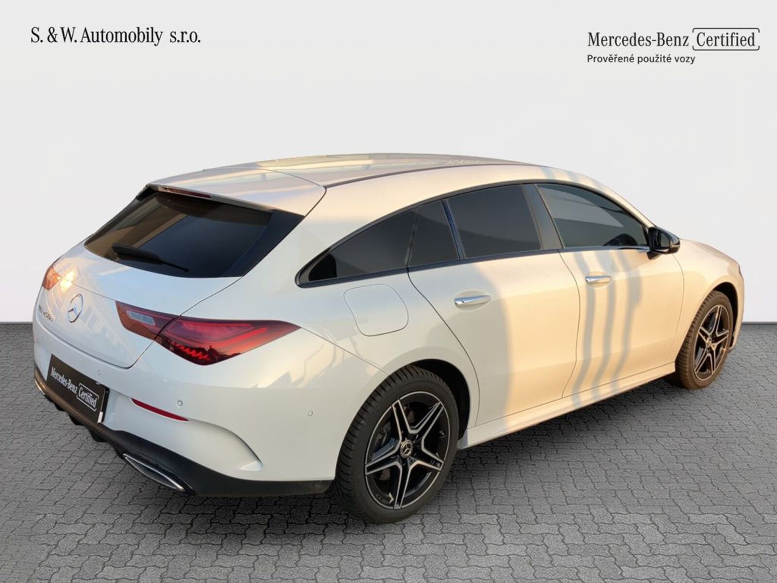 Mercedes-Benz CLA 8
