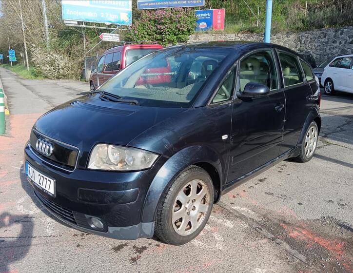 Audi A2 4