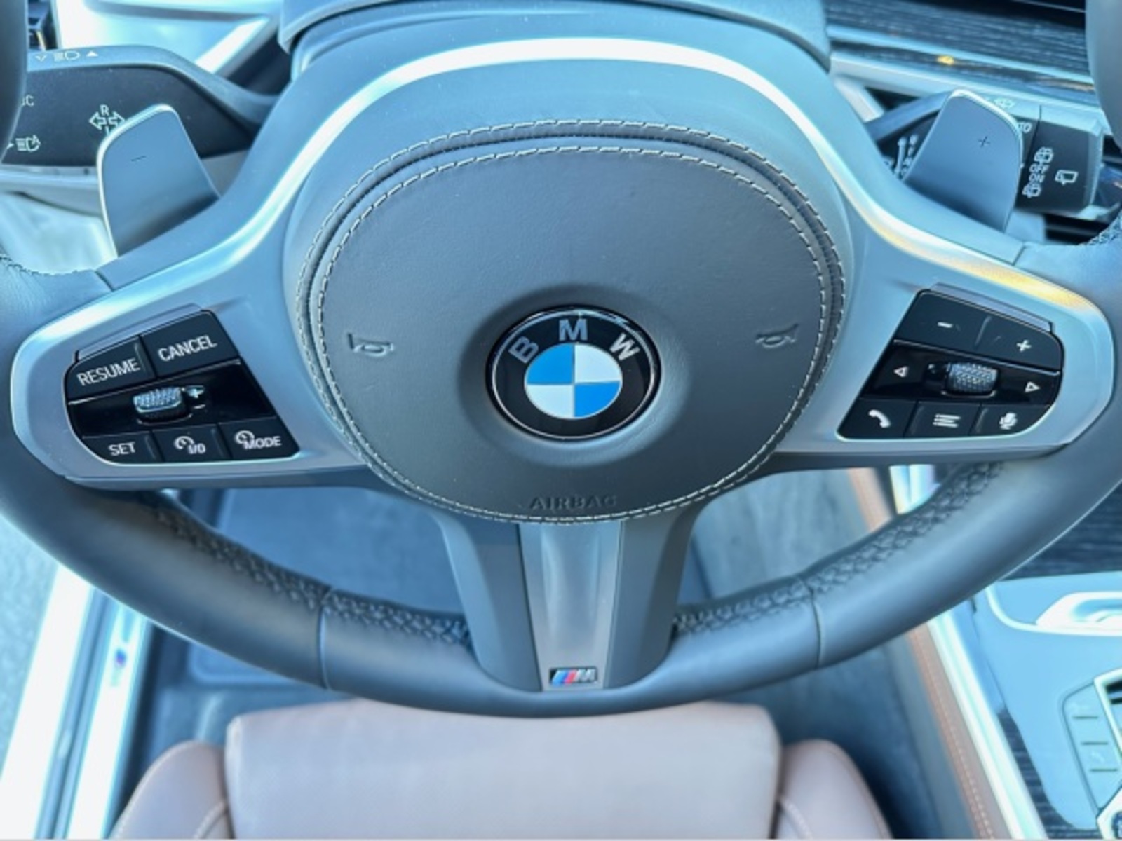 BMW X7 24